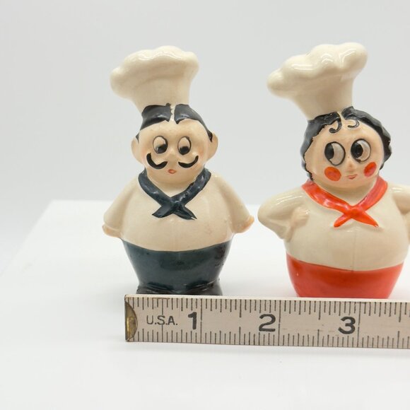 Vintage Ceramic Bug Eyed Mr. & Mrs. Chef 3.5" Salt & Pepper Shakers Japan - Picture 4 of 8